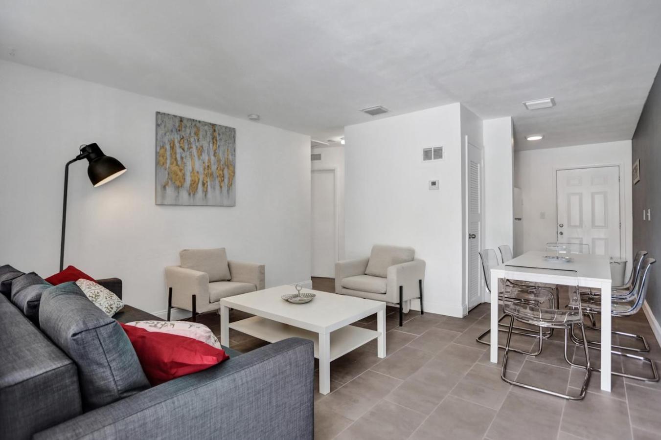 2 Bedroom Holiday Retreat West Palm Beach Art エクステリア 写真